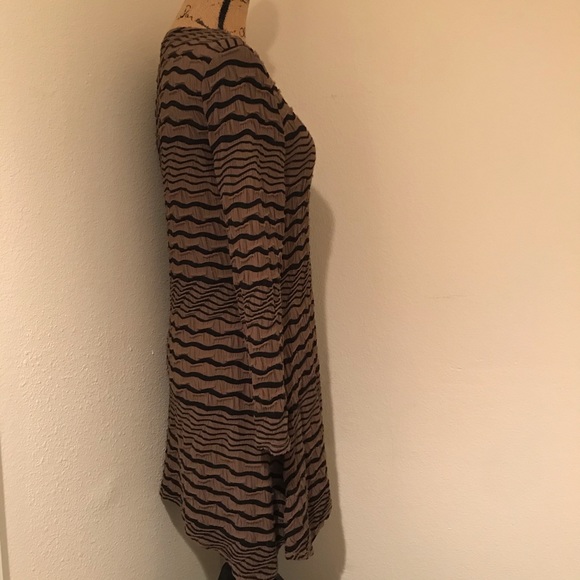 NWT-Tianello by Steve Barraza Long Sleeve Textured Stretch Tunic-M - Picture 8 of 12